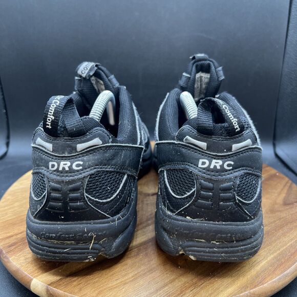 Athletic_Shoes